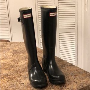 Black Hunter Boots Tall Pearlized